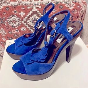 Royal Blue - Steve Madden - size 7